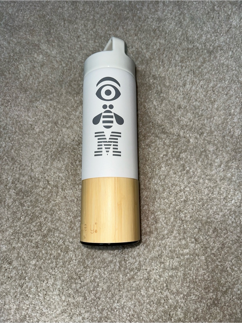 White Insulated Water Bottle with Bamboo Base